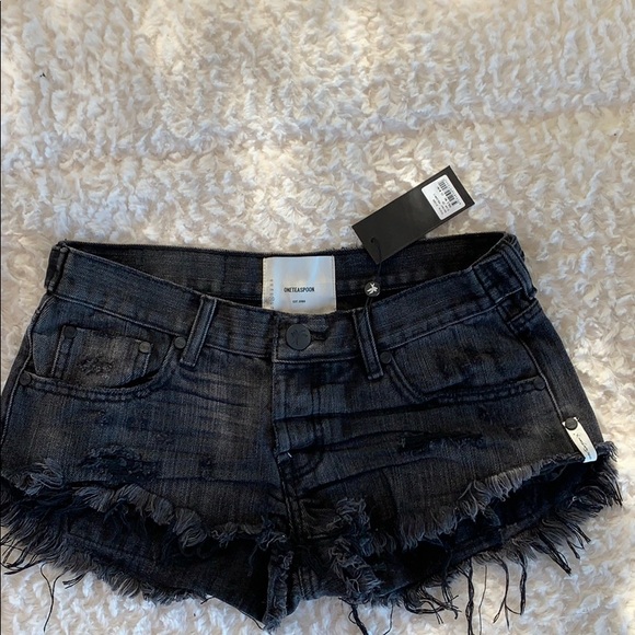 •{One Teaspoon}• VOLCANO NO 2s - Picture 5 of 6